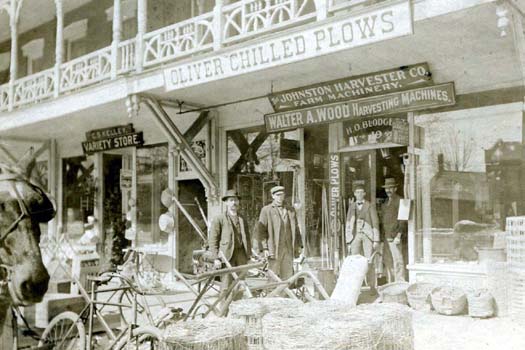 HO Blodgett Hardware Store - 1910